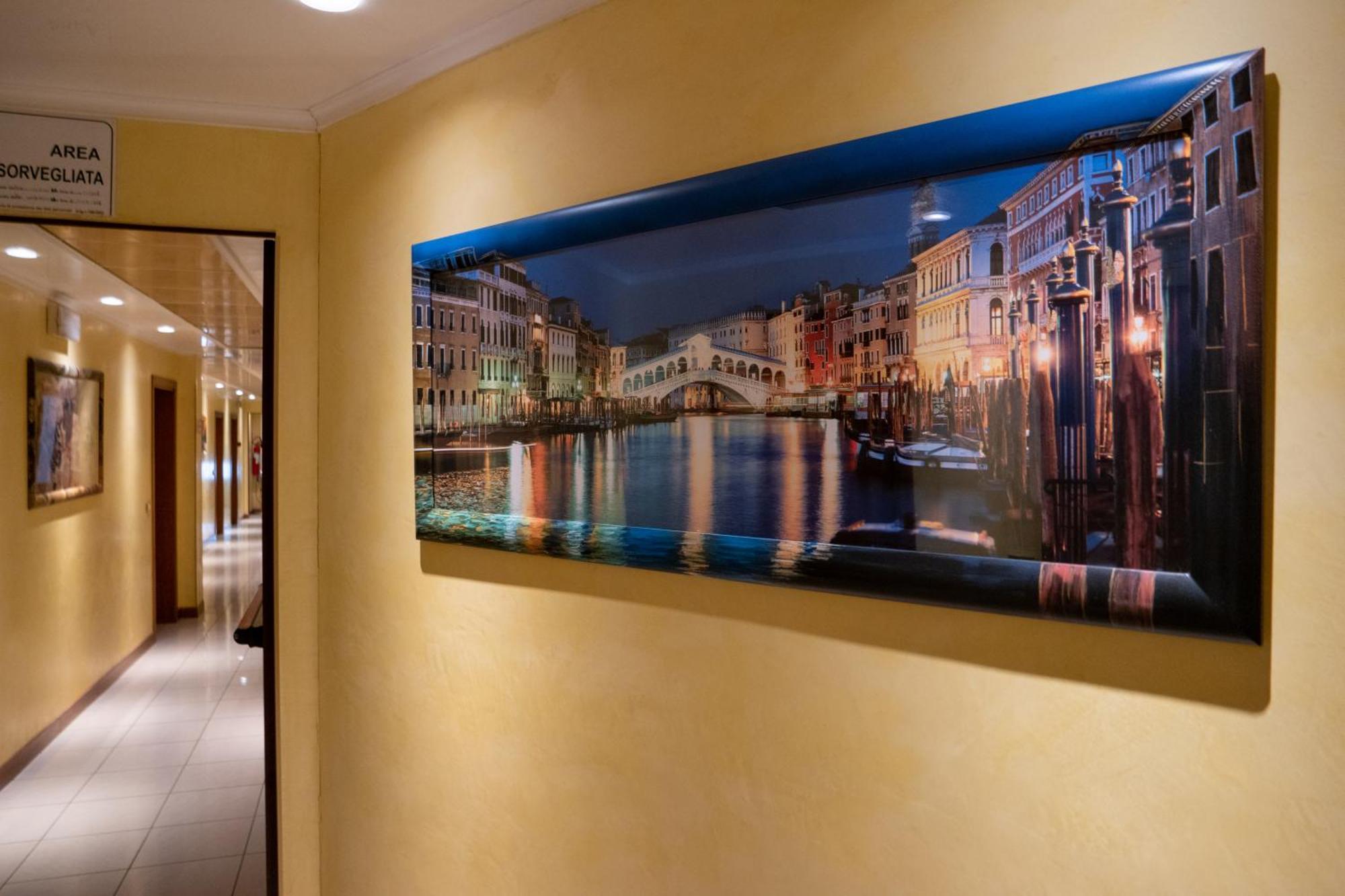 מרגרה Hotel New Aurora Venice מראה חיצוני תמונה