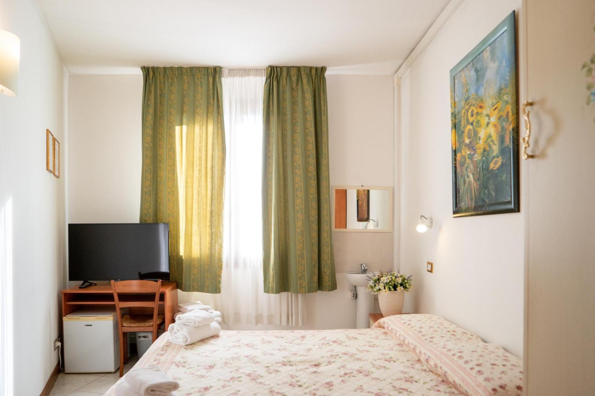 מרגרה Hotel New Aurora Venice מראה חיצוני תמונה